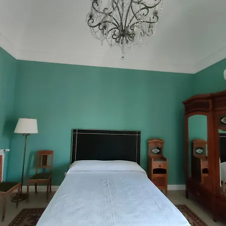 Finestre In Piazza Apartment