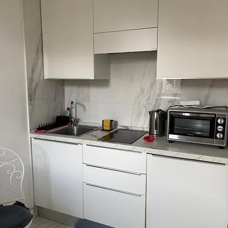 Finestre In Piazza Апартаменты *