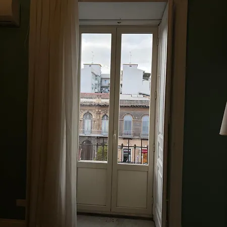 Finestre In Piazza Апартаменты *